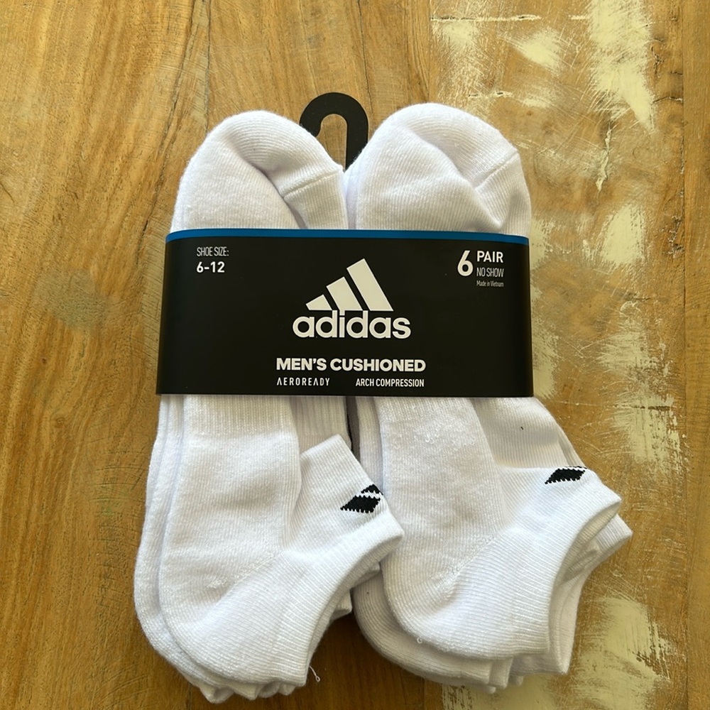 Men’s cushioned arch compression socks 6pair now show size 6-12 New with tags